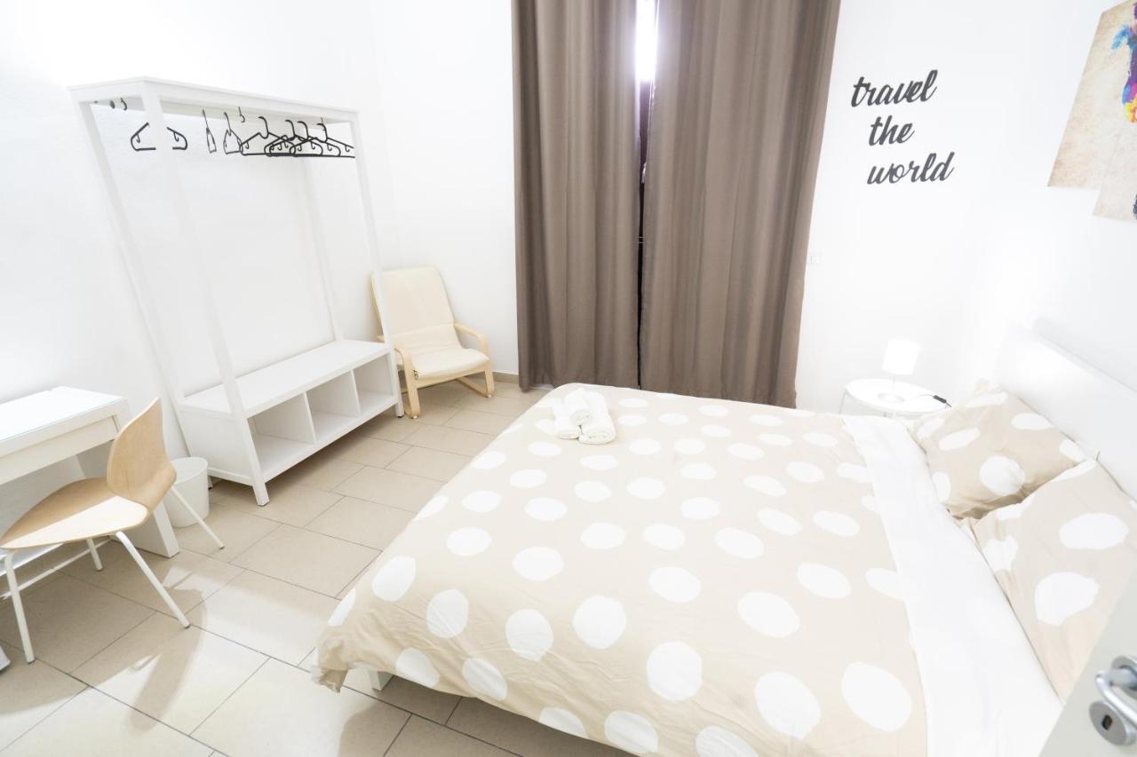 Be Happy Rooms Катания Екстериор снимка